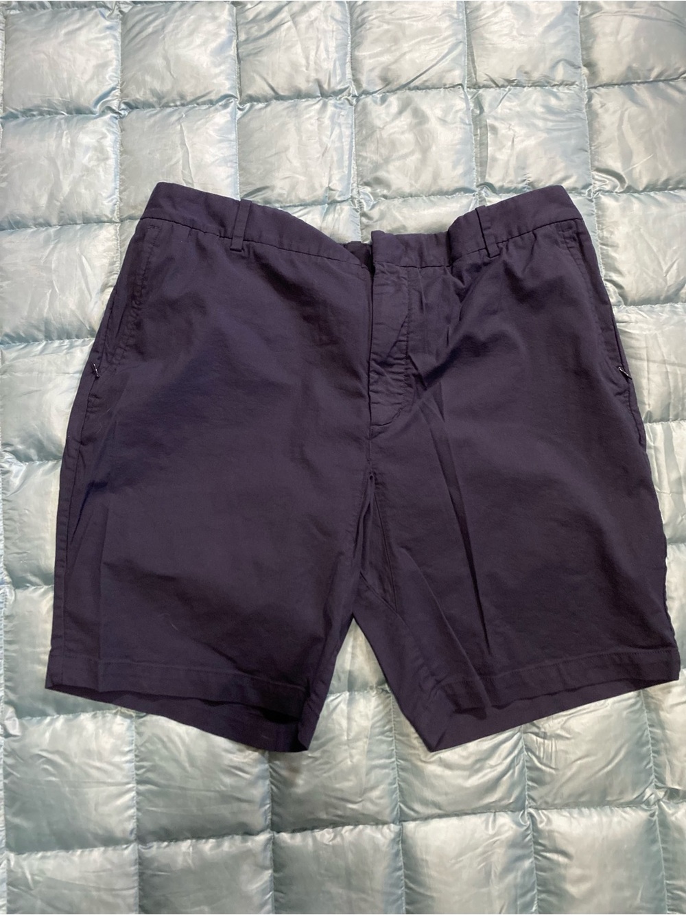 Tommy John Navy Flat-Front Men's Shorts w/ elastic waist. Sz 40 Retail $98